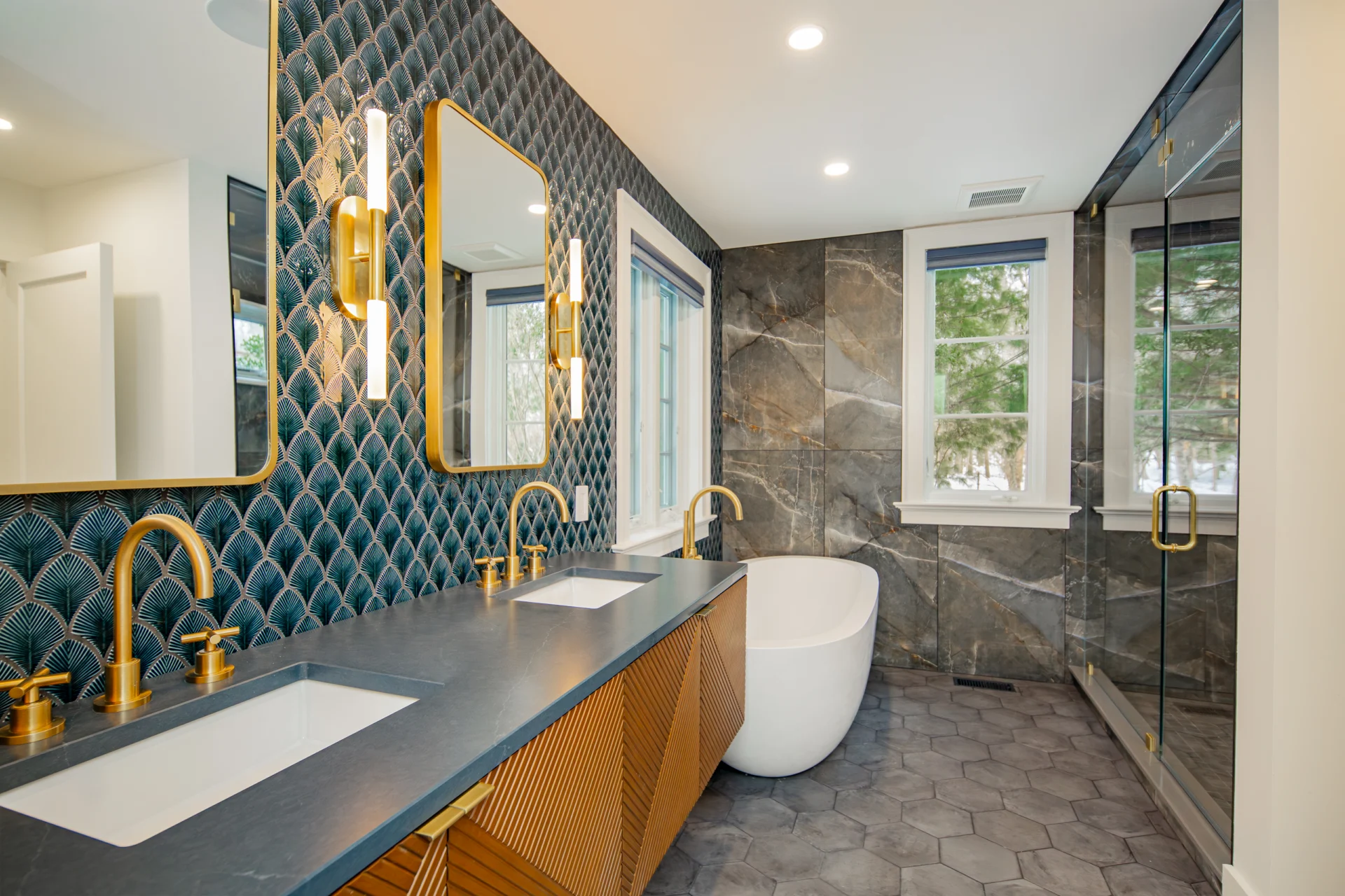 Deep Woods Lane_Bathroom_interiors-40