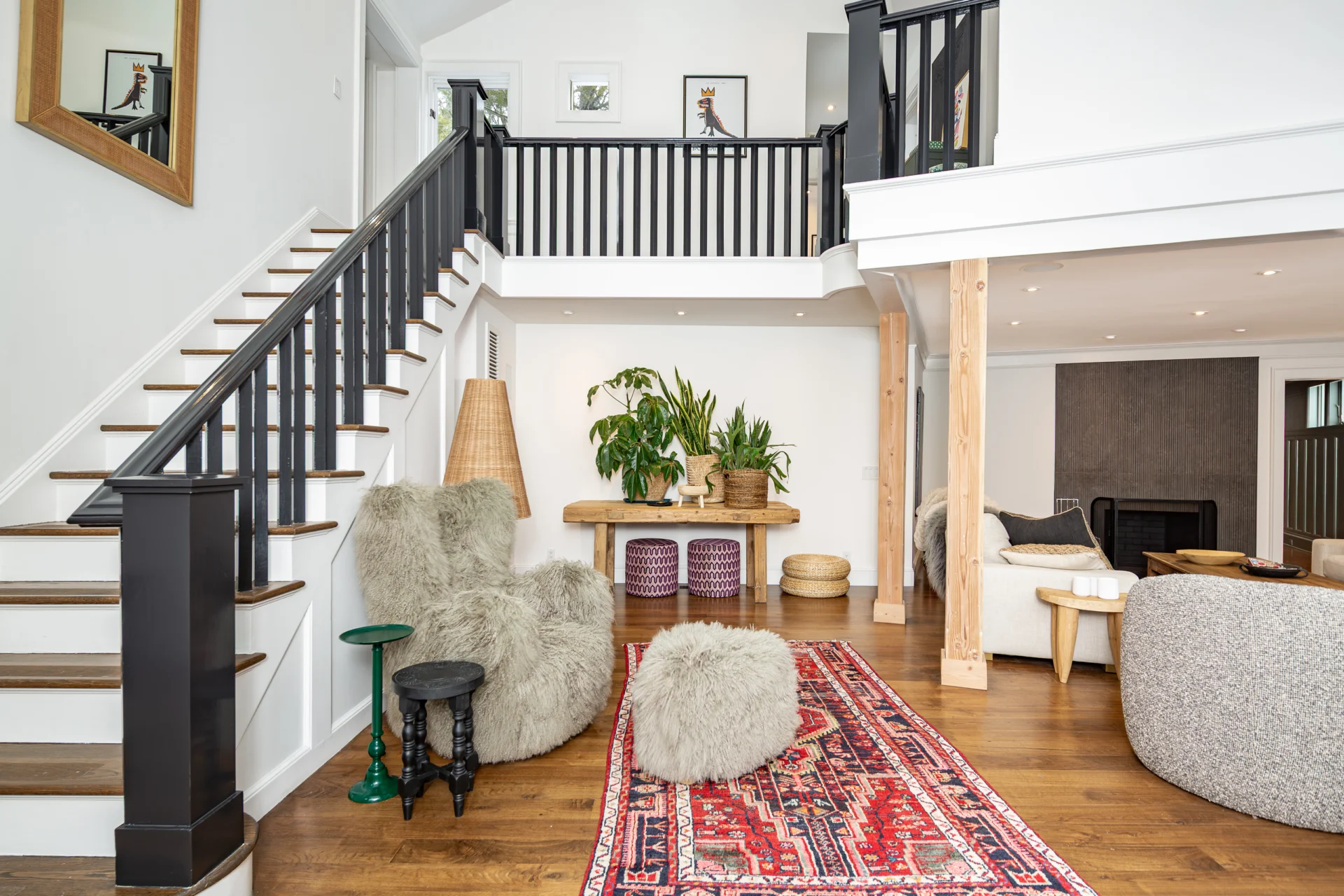 Deep Woods Lane_East Hampton_Stairs-Living-View-interiors-30