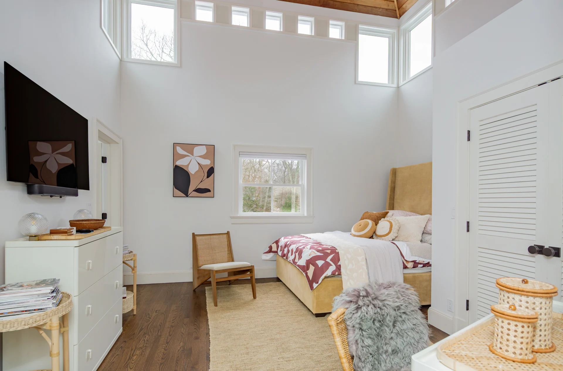 Deep Woods Lane_GuestBDRM_interiors-60