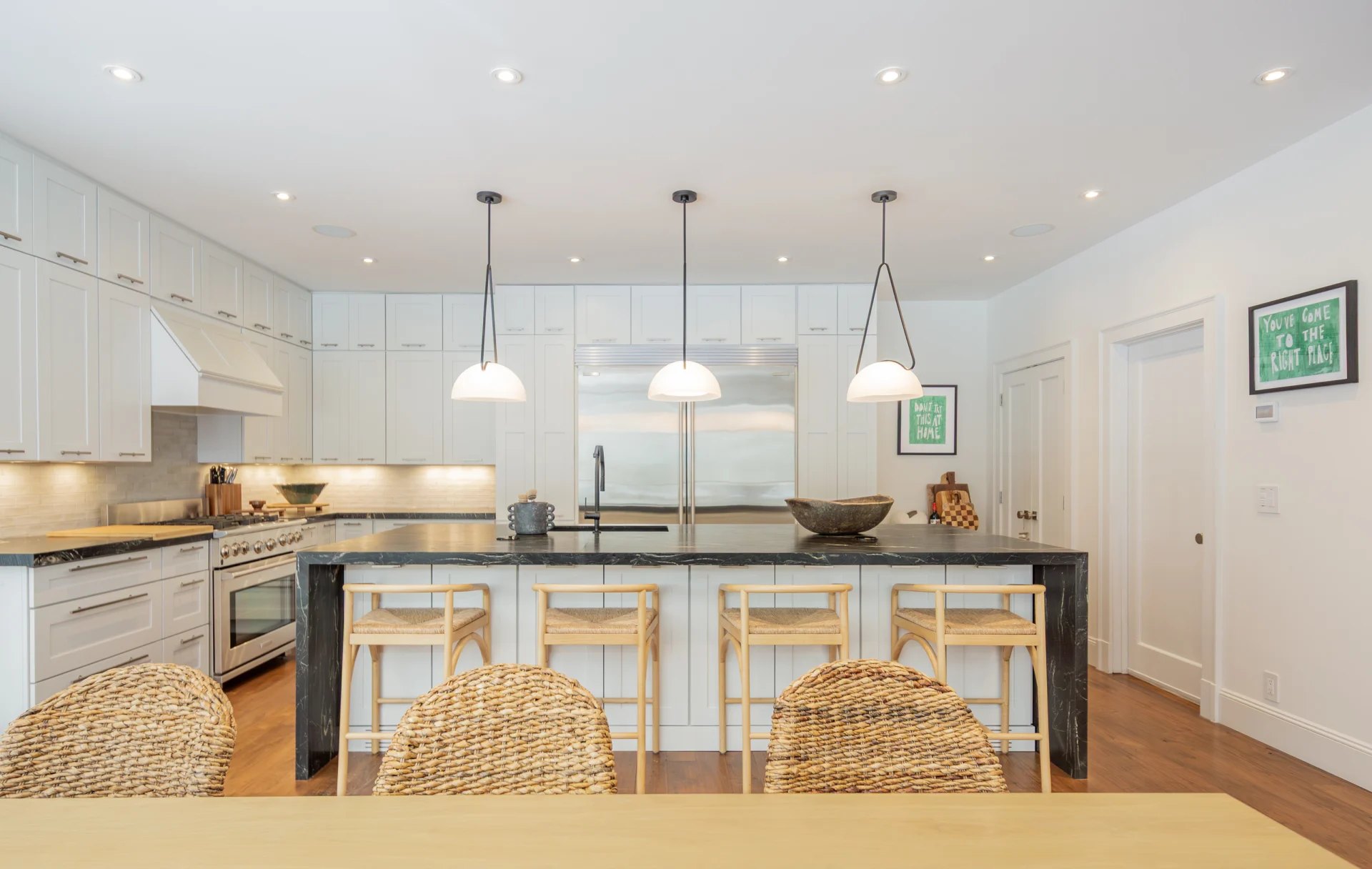 Deep Woods Lane_Kitchen_interiors-3
