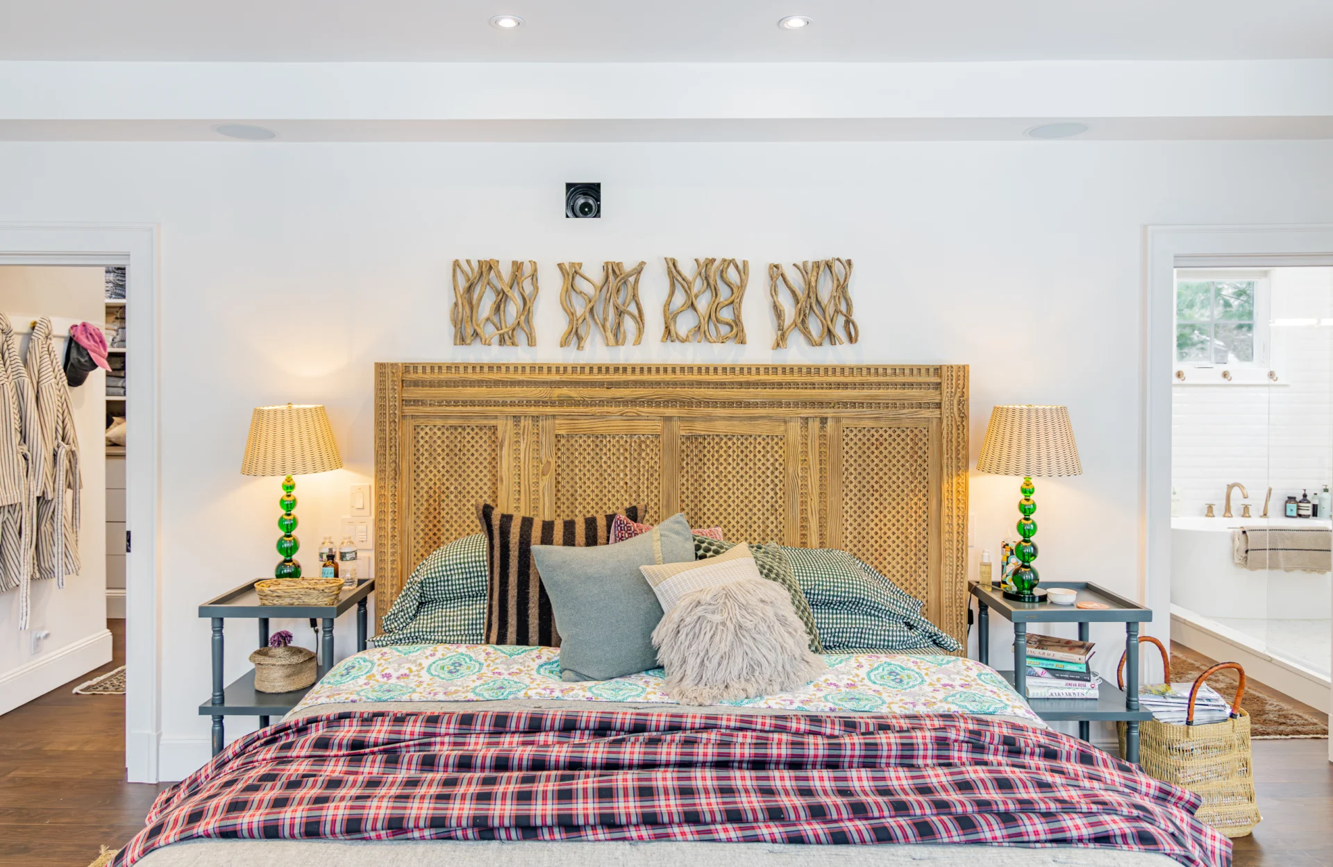 Deep Woods Lane_MSTRBDRM-Headboard_interiors-66